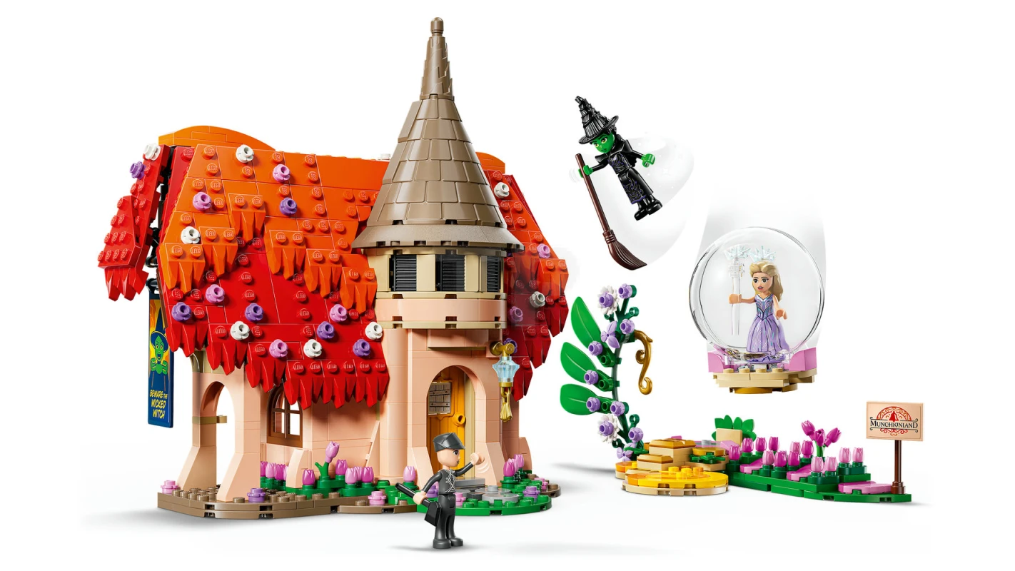 LEGO&reg; 75690 Glinda & Elphaba Visit Munchkinland