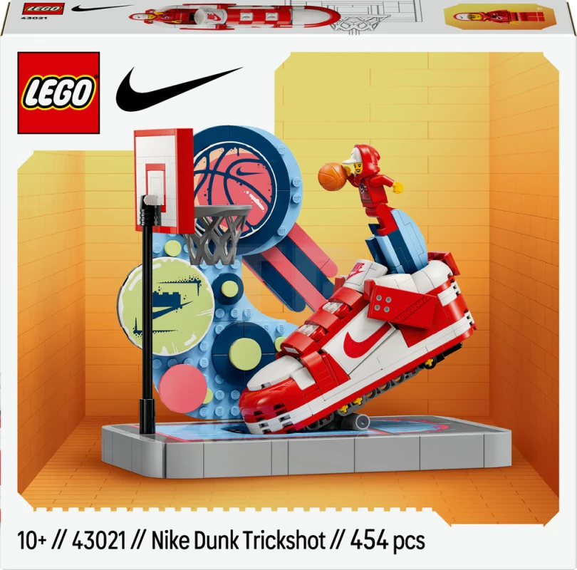 LEGO&reg; 43021 Nike Dunk Trickshot