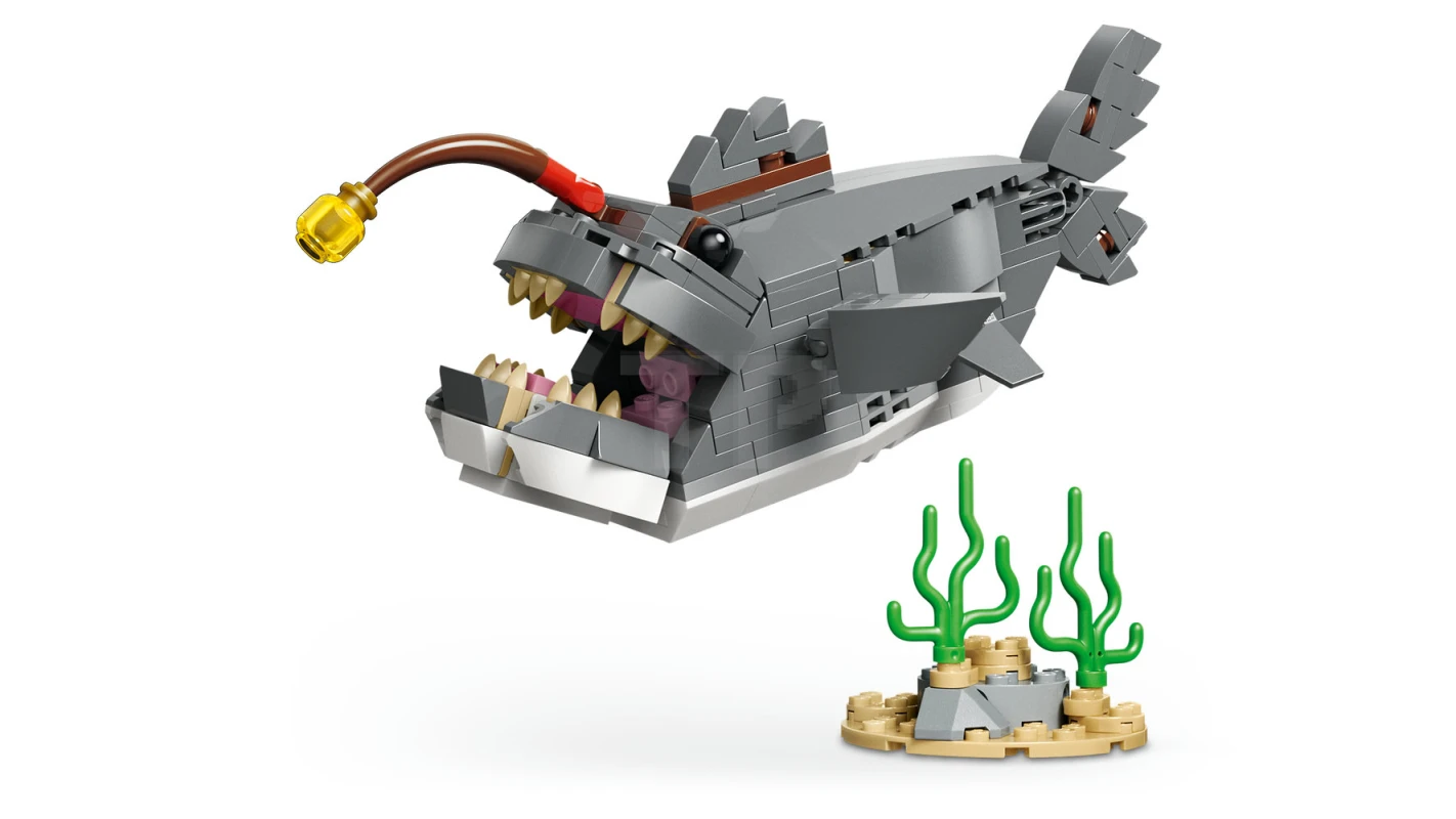LEGO&reg; 31381 Wilder Hai mit Schatztruhe