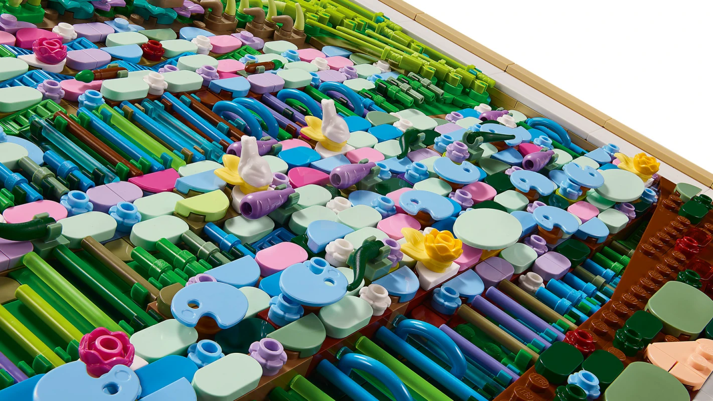 LEGO&reg; 31220 Claude Monet – Bridge over a Pond of Water Lilies
