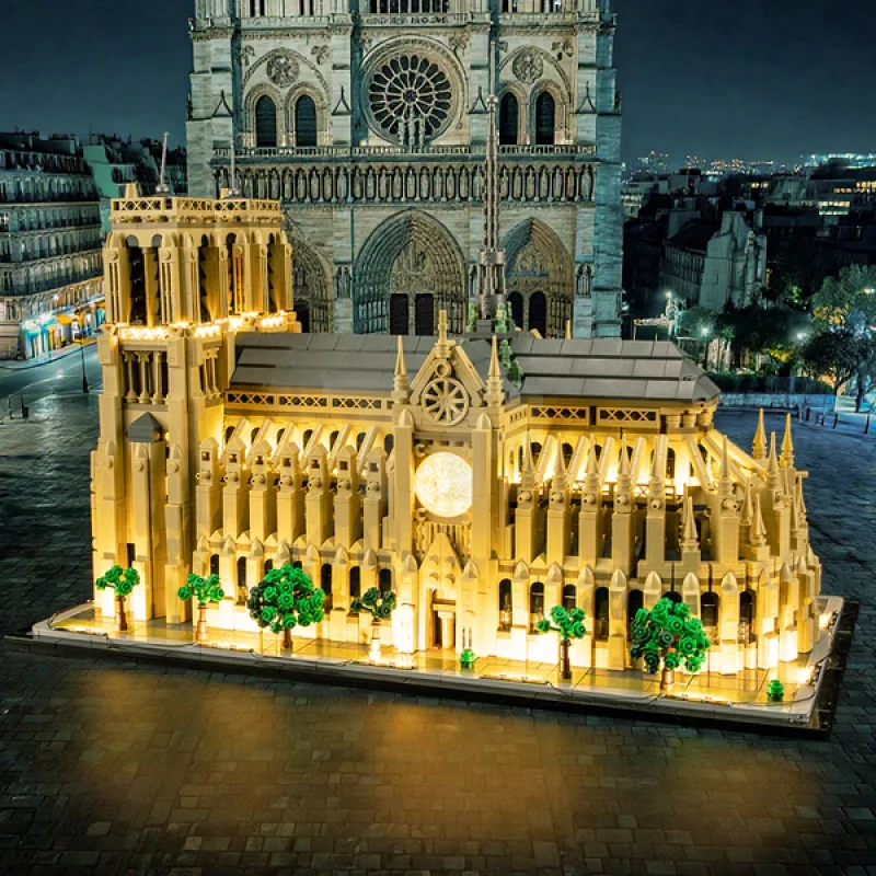 Light kit for LEGO® 21061 Notre-Dame de Paris (Remote Version)