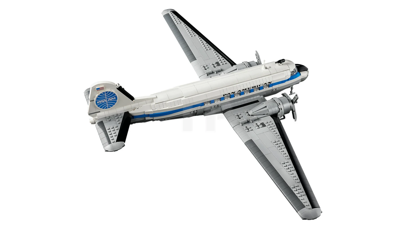 LEGO&reg; 11378 Douglas™ DC-3™ PAN AM® Airliner