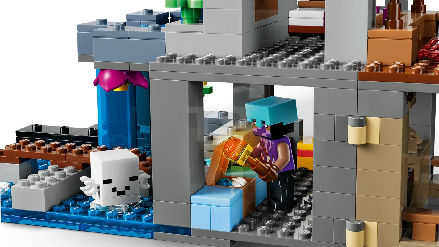 LEGO&reg; 21597 Ghast Station
