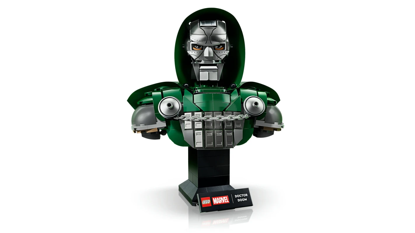 LEGO&reg; 76345 Doctor Doom Bust