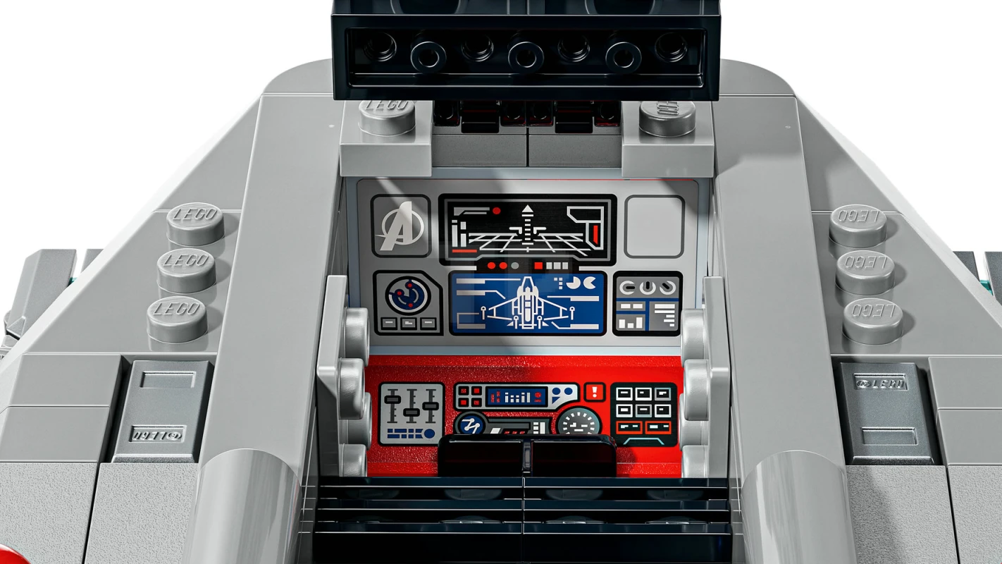 LEGO&reg; 76347 Avengers: Doomsday Quinjet