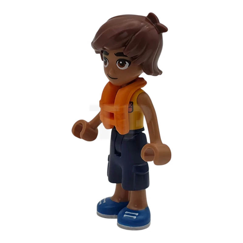 LEGO&reg; frnd0883 Friends Leo - T-shirt sans manches orange vif, pantalon court bleu foncé, chaussures bleues, gilet de sauvetage orange