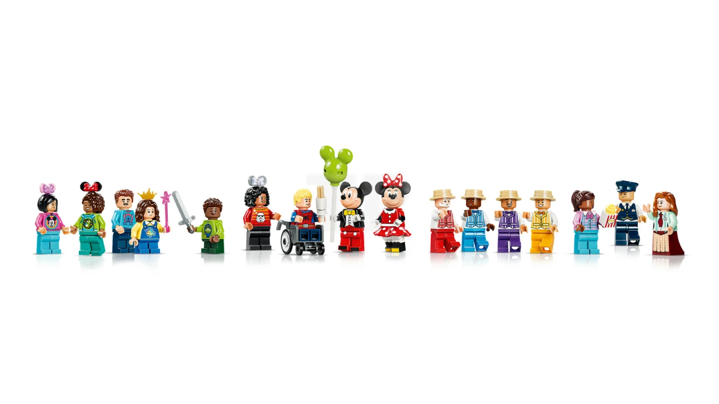 LEGO&reg; 43302 Main Street, U.S.A.