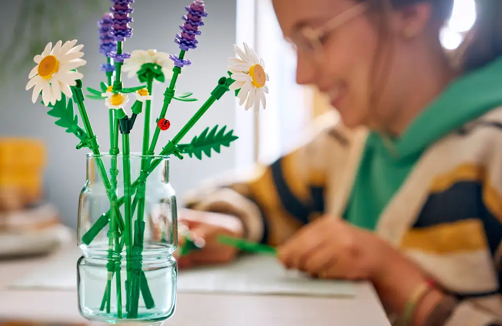 LEGO Botanicals Daisies