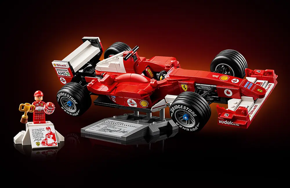 LEGO® Icons 11375 - Ferrari F2004 & Michael Schumacher