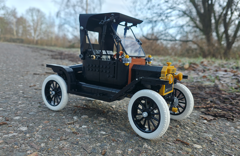 LEGO® Icons Ford Model T 11376