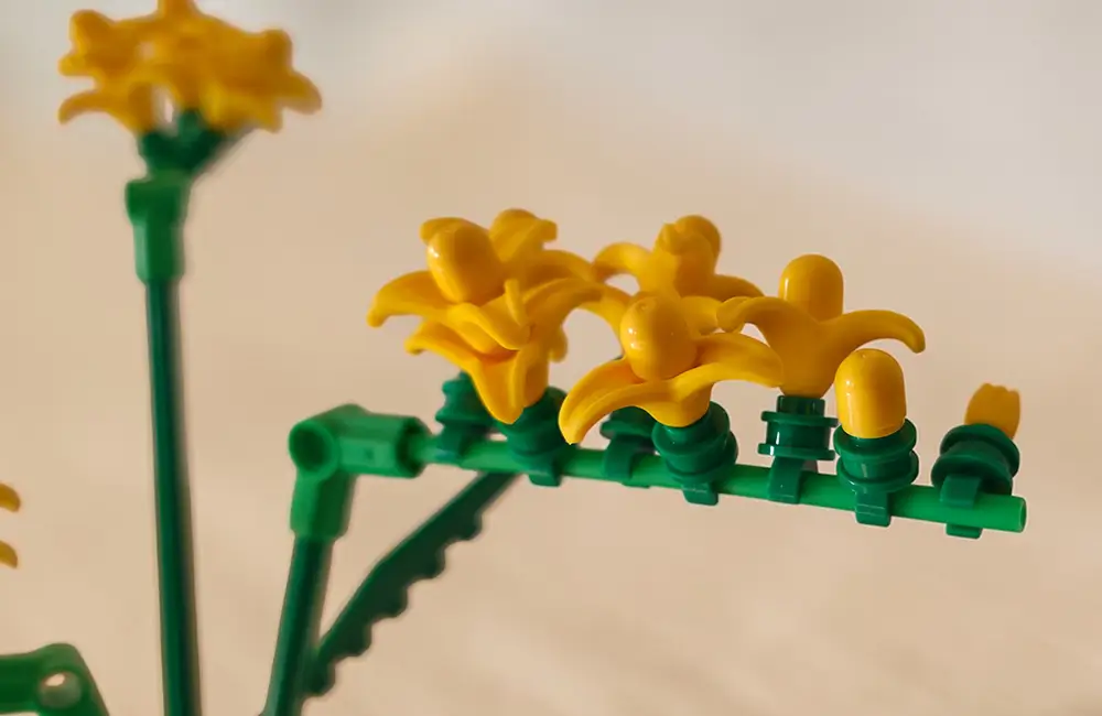 LEGO freesia flower MOC